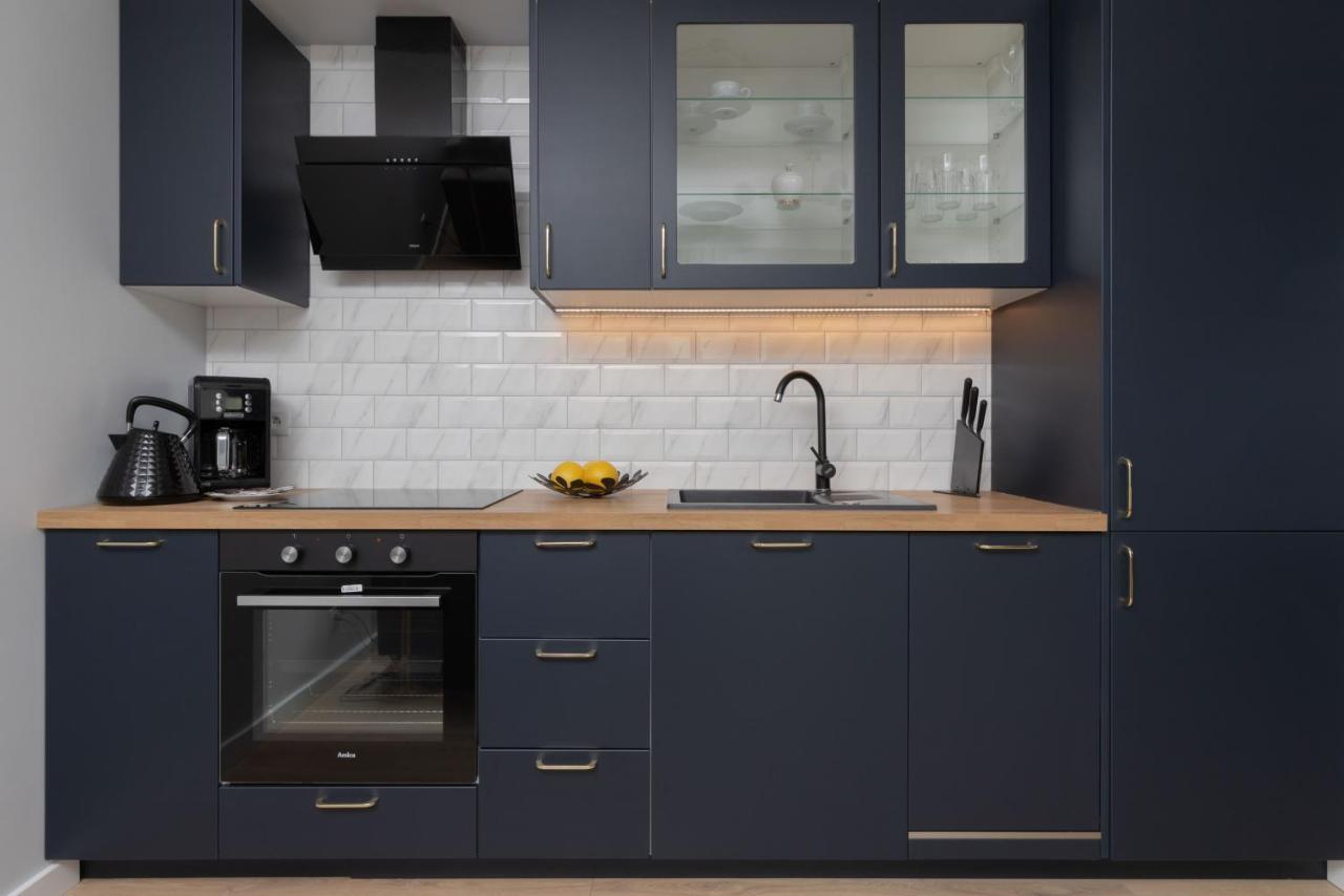 Stylish Atol Apartment With Free Parking In The Heart Of Gdansk By Noclegi Renters Luaran gambar