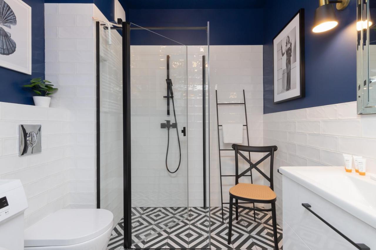 Stylish Atol Apartment With Free Parking In The Heart Of Gdansk By Noclegi Renters Luaran gambar